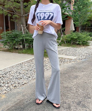 楽天市場 Chuu チュー ストレッチパンツ 6 23up Go メール便 韓国 韓国ファッション パンツ ブーツカット フレアライン ストレッチ ルームウェア ワンマイルウェア レディース ファッション 即納 3rd Spring サードスプリング