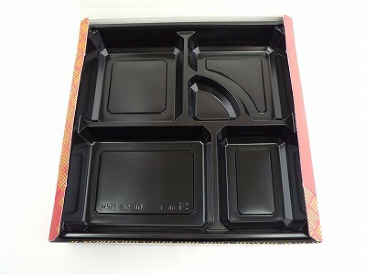 使い捨て弁当箱など山 