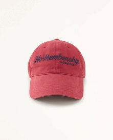 Abercrombie＆Fitch (アバクロンビー＆フィッチ) ロゴ刺繍 スクリプト グラフィック ゴルフ ベースボールキャップ Golf (Script Grapic Baseball Hat) メンズ (Red) 新品