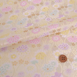 En() Ă킭ɋe(CG[) 10cmP ؂蔄