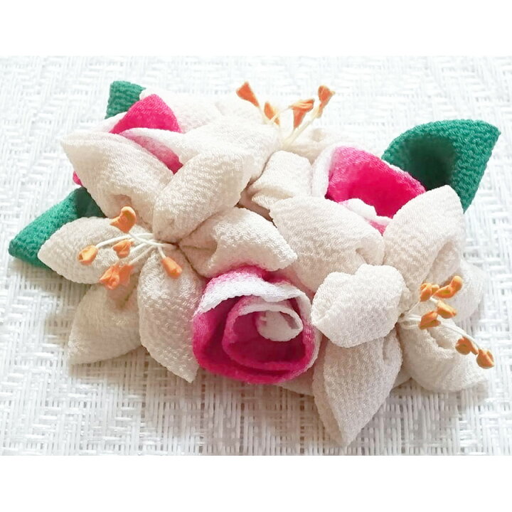 楽天市場 つまみ細工のブローチキット 百合とミニ薔薇 Rcp 布がたり ちりめん和柄生地と手芸 楽天市場 つまみ細工のブローチキット 百合とミニ薔薇 Rcp 布がたり ちりめん和柄生地と手芸