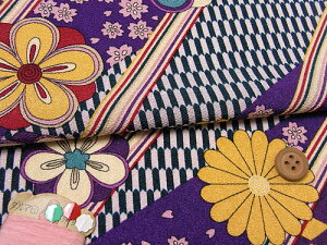 在庫限り/手捺染ポリちりめん・斜め市松に花(紫) 10cm単位 切り売り