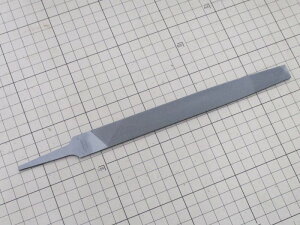 jR\ X 8C` r NICHOLSON BUSTERD CUT HX