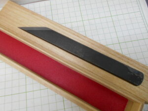 j ؂o ł | 18mm (E-613) aiCt ؏o