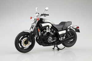 1/12 �����i�o�C�N YAMAHA Vmax [�j���[�V���o�[�_�X�g]