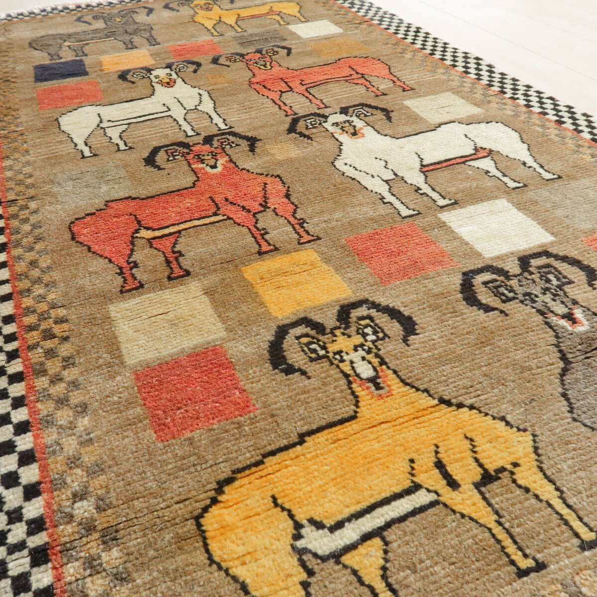 アンティーク・ペルシャ絨毯／ムード 1900年代／394×297cm 手織り