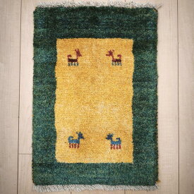 ギャッベ イラン製 リビングサイズ 50×35cm 手織り 天然 ウール100% 長方形 草木染 おしゃれ かわいい モダン ナチュラル 北欧 ラグ 絨毯 マット ラグマット カーペット ギャベ 床暖房対応 ホットカーペット対応 （HSS-12974）