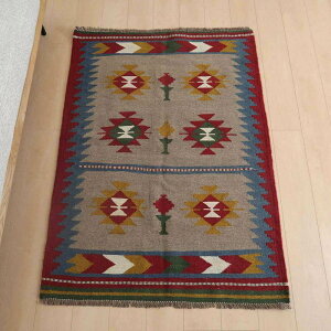 イラン・シラーズ産 キリム アクセントサイズ 146×103cm 手織り ラグ ウール 100% おしゃれ 北欧 ナチュラル 洗える リビング ダイニング ホットカーペット対応 床暖房対応 ラグマット 絨毯 キ