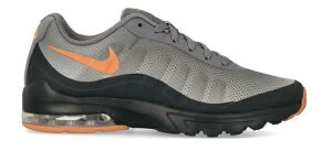 �y���������zNIKE AIR MAX INVIGOR �i�C�L �G�A�}�b�N�X�C���r�K�[ 749680-009 �y���V���|�C���g/�z�b�g�J���[ �a�m �����Y �X�j�[�J�[ �����j���O�V���[�Y
