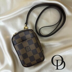 【中古】ルイヴィトン LOUIS VUITTON N61738 ダミエ オカピPM ブラウン Damier Etui Okapi PM Brown