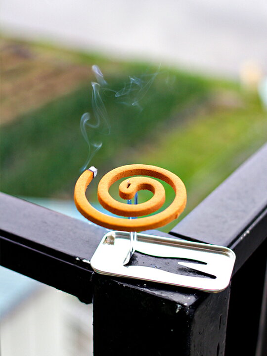 楽天市場 蚊取り線香 アロマ おしゃれ アウトドア 日本製 アロマ蚊取り線香 国産 蚊 虫除け 線香立て 香り かわいい レジャー キャンプ 花火大会 野外フェス 4巻 2時間 夏 ギフト プチギフト 害虫対策 Have Fun シトラスフルーツの香り おでかけセレクト 楽天市場店