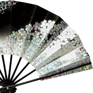 ���� ����q ���{���x �x��p ���낿�炵 �� �z���O������ �� �� ���ł�����