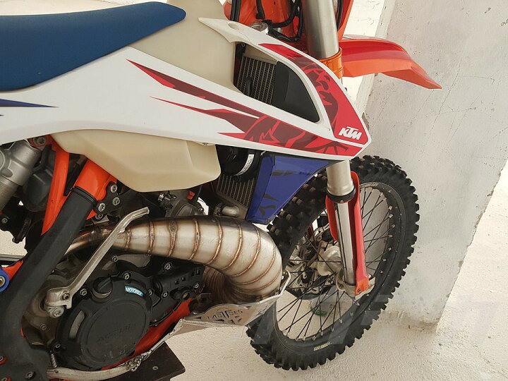 楽天市場】ファクトリートルクパイプ チャンバー MOTOES 【適合：KTM 