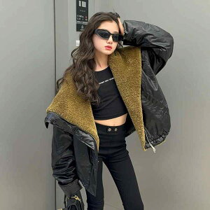 AE^[ K[Y H~  ȓ C_[X rbOJ[ t@[t  ubN Vv  ؍ n \tgȔG