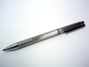 LAMYi~[j@logo@S@XeX@wAC@cC@i{[y{0.5mmyVj@L606@i7000j@yRCPz