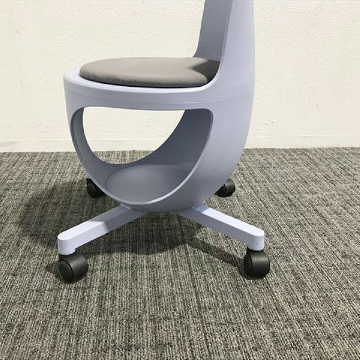 楽天市場】【中古】 ミーティングチェア イーチェア 肘無 キャスター付 
