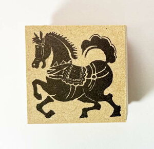 �N���X�^���v(K24)�@���x�u�߁v���܁y30mm×30mm�z�S��`����N�����̂���`��