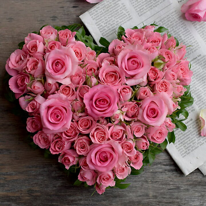 heartarrange-pink-s.jpg?fitin= 