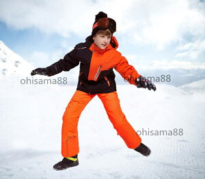 【送料無料】スキーウェア 男の子 スノーボードウェア 2点セット ジャケット パンツ スノボ ジュニア キッズスキーウェア スノボウェア 子供服 防水 ボードウェア 雪服 暖かい 上下セット