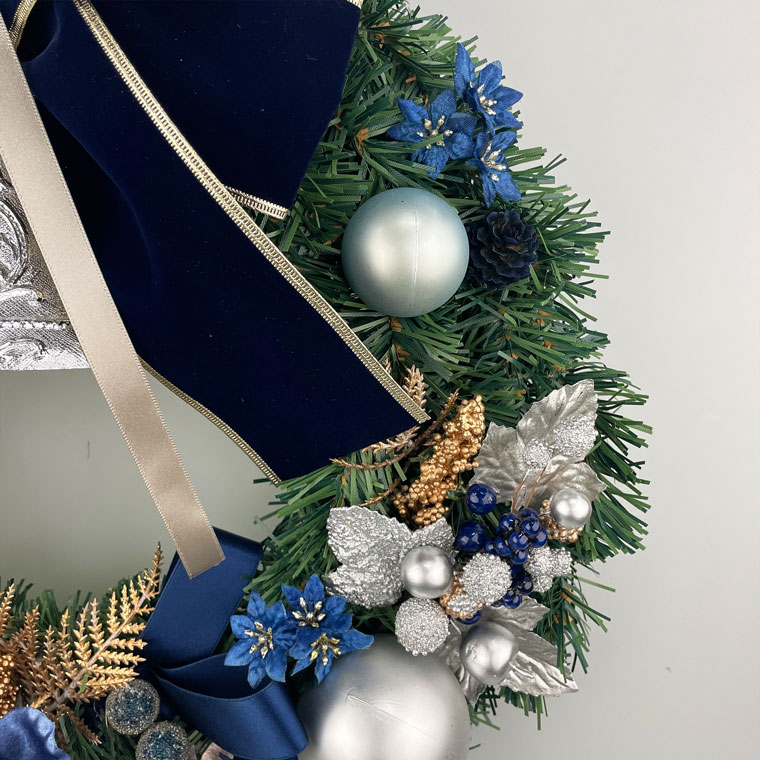 楽天市場】クリスマスリース40cmブルー 玄関 部屋 北欧