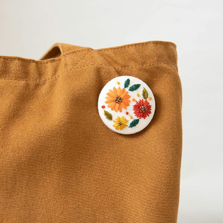 楽天市場】手刺繍 お花 ブローチ【mia】(レディース 洋服 女性 