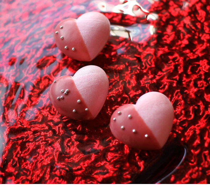 楽天市場 バレンタイン チョコ ハートのモカロン 1個 手提げ袋付き チョコレート バレンタインチョコ 高級 1粒 一粒 かわいい おしゃれ 焼きチョコ モナカ もなか 最中 ギフト 人気 本命 義理 友チョコ 職場 ジョリーフィス 広島 Vd ギフトショップ おこデパ