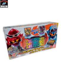 仮面ライダーガッチャード 変身ベルト DXガッチャードライバー【中古】[▼]