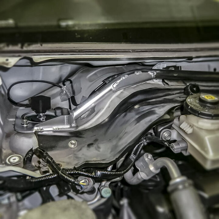 楽天市場】ホンダ ステップワゴン（RK5/RK6）ストラットタワーバー 
