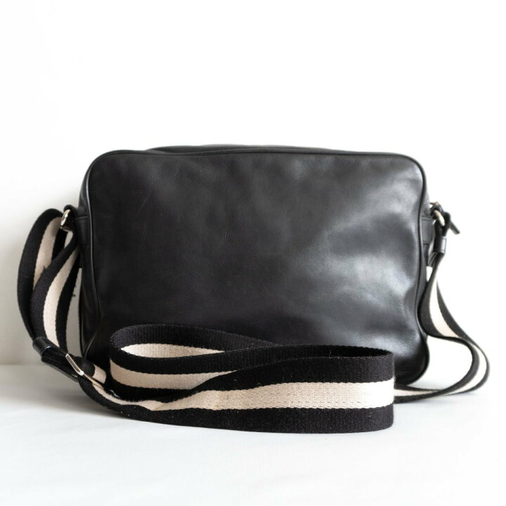 楽天市場】【美品】BALLY 【レザー ショルダーバッグ】ブラック  