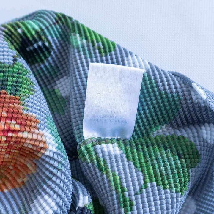 楽天市場】【極美品】me ISSEY MIYAKE 【ドット 花柄 カットソー 