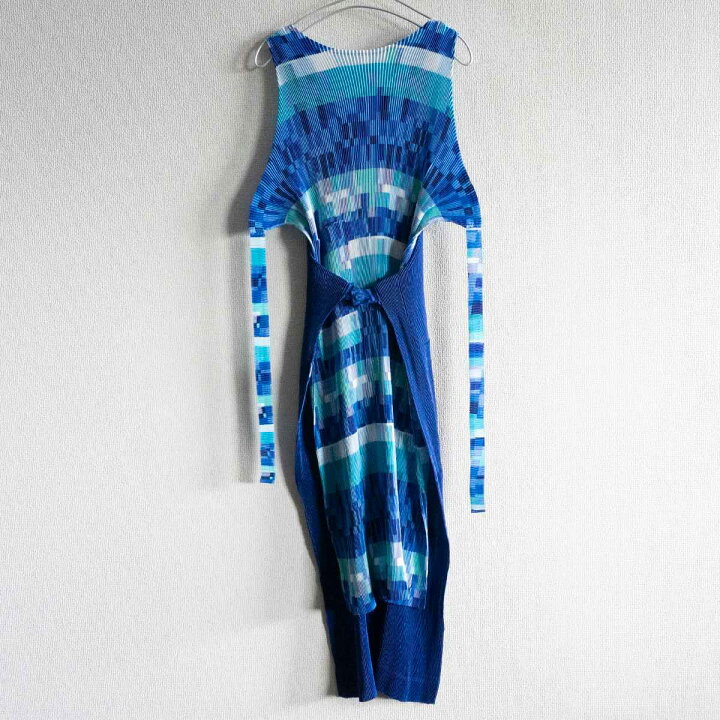 楽天市場】【未使用品】im product ISSEY MIYAKE【プリーツ エプロン  