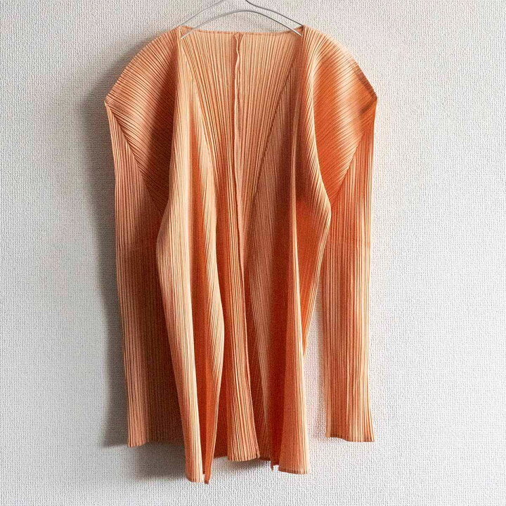 ISSEY MIYAKE プリーツカーディガン ブラウスオレンジ - 長袖