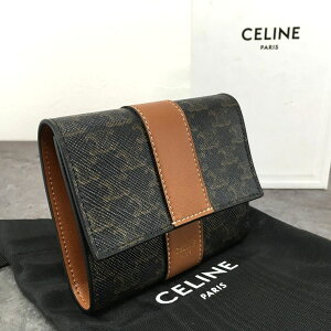 極美品】CELINE トリオンフ ブラックレザー三つ折り財布ゴールド金具 