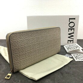 【中古】 送料込み！ 極美品 LOEWE ジップウォレット ベージュ アナグラム 箱付き 206