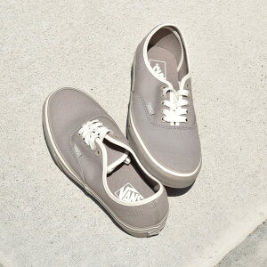 Vans @Y I[ZeBbN [Jbg Xj[J[gAuthentich authentic-same6-kk jZbNXyTCY񖳗z