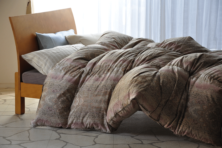 楽天市場】【即納】 羽毛布団(シングルロング / 150×210cm) ロイヤル