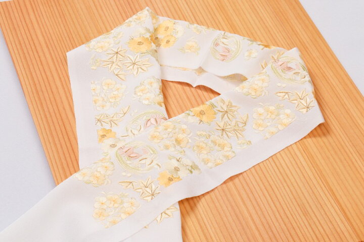 楽天市場】衿元華やか 高級花丸刺繍 半衿 正絹 刺繍衿 加藤萬 着物 