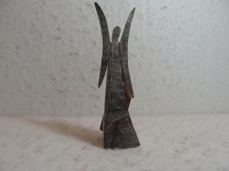 ブラックフォレスト・エンジェル・大・約15cm bark angel：おもちゃの国 オズ