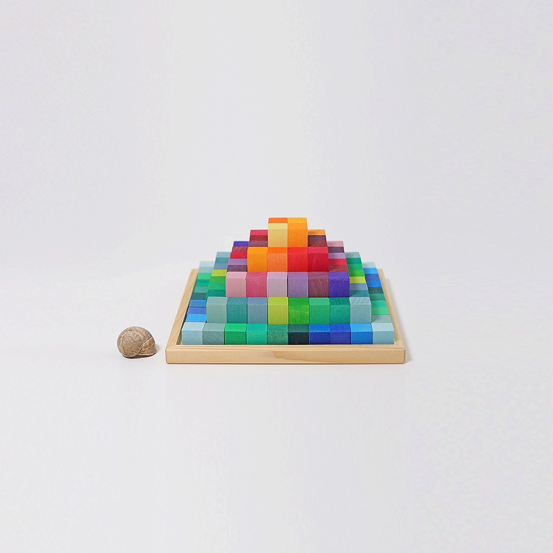 グリムス・小さなにじのステップブロック　Small Stepped Pyramid GRIMMS | おもちゃの国　オズ