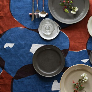 ӂ̗t@^t[NX@E}ULizR zi@߁@^yXg[@e[uNX@k