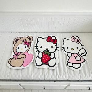 ラグマット ミニラグ ミニサイズ ハローキティ インテリア 子供 可愛い 足元マット 子供部屋 幼稚園 保育園 キッズ キティちゃん 韓国 送料無料 《即日発送》Z115