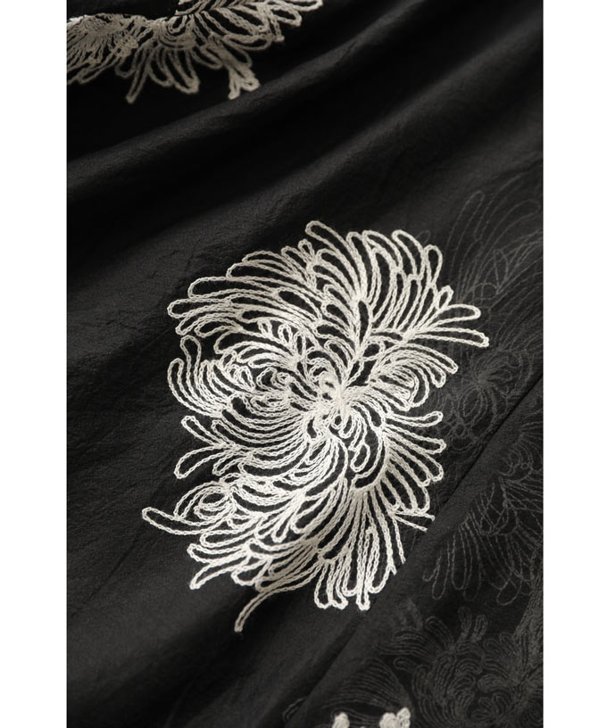 楽天市場】（S~3L対応）（リボン付き）（黒）白花刺繍のシアーブラウス