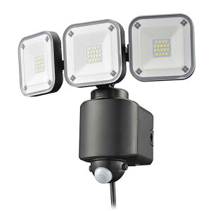 オーム電機(OHM) LS-A450W3 monban 防犯センサーライト 3灯コンセント式 4500ルーメン