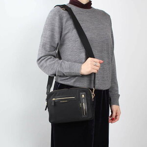 �A�j���n�C���h�}�[�` ANYA HINDMARCH �o�b�O �V�����_�[�o�b�O LABELLED CROSSBODY TRIO [�g���v���E�W�b�v�E�N���X�{�f�B] ���f�B�[�X 5050925197366 ECONYL REGENERATED NYLON�y���C���O�b�Y�z�y�p���u�����h�z