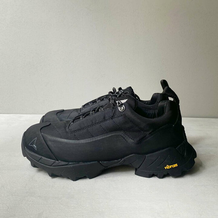 42 5 ／ 275 ） ROA(ロア) ハイキング カタリーナ 黒 ロードハイキング  