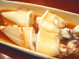 子持ちやりいか(生・冷蔵・2杯) 1杯80〜100gの子持ちやりいかの墨袋を除き目玉と口をはずしておきます！甘辛く煮付けて！軽く塩をして網で焼き、酢橘を搾って酒の肴に！青森鰺ヶ沢の品質が良い物を中心に入荷状況により北陸や神奈川などから吟味して出荷します