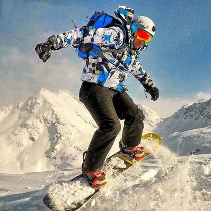 新デザイン スキーウェア おトク メンズ 迷彩 スノーボードウェア 上下2点セット ジャケット 特売 スノーウェア 大きいサイズ
