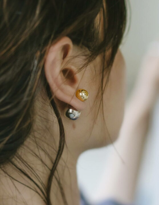 楽天市場 雑誌掲載アイテム ピアス シルバー ボール Pallo パロ Silver925 シルバー925 バックキャッチピアス ダブルキャッチ シルバーピアス 大ぶり 両耳用 丸玉 シルバー トライバルピアス レトロ おしゃれ 金属アレルギー ピアス リング Ops