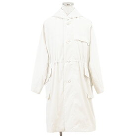 【美品】HOMME PLISSE ISSEY MIYAKE オム プリッセ イッセイ ミヤケ コート アクリメーション ロゴ ファスナー パーカー フーディー ウエスト ドローコード ポリエステル100% アウター タグ/替えボタン付属 メンズ サイズ 1 オフホワイト フィリピン製 HP31FA019【中古】