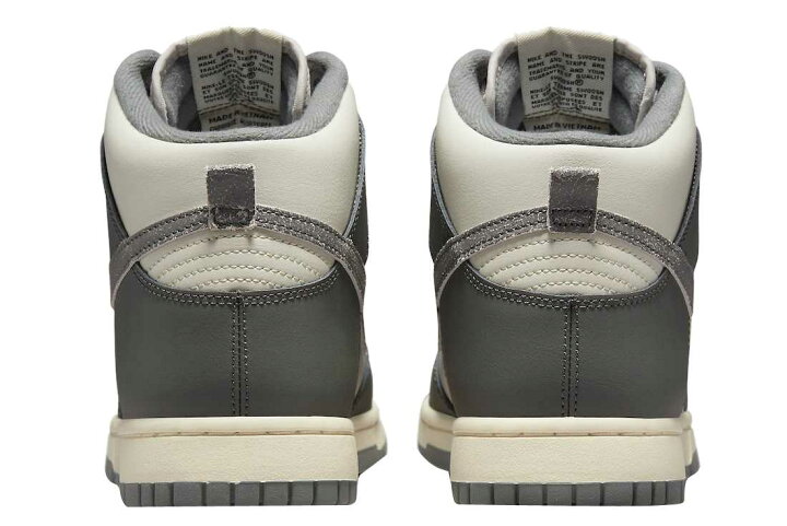 楽天市場】Nike Dunk High Retro SE VNTG Light Bone and Tumbled Grey 